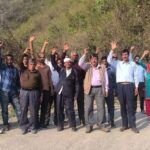 [[[[[[[[[[[[ BIG BREAKING ]]]]]]]]]]]]]]] एसी कमरों का मोह त्यागकर सड़क की हालत तो देख लो साहब !