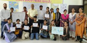 [[[[[[[[[[[[ BIG BREAKING]]]]]]]]]]]]] मजबूत लोकतंत्र के निर्माण को स्वेच्छा से मतदान कर निभाए राष्ट्रधर्म : प्रो. विनय